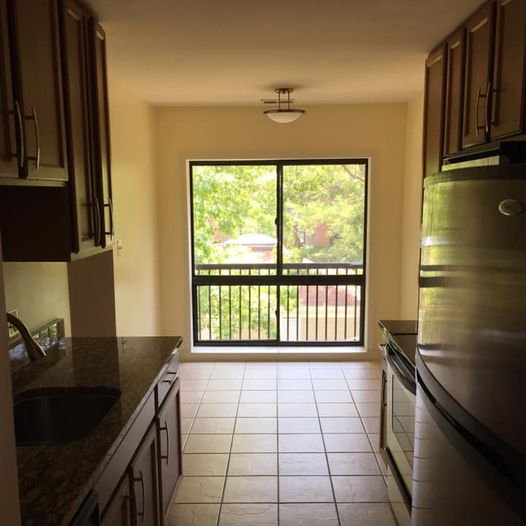 Kitchen (additional pictures available) - 1225 Gemini Dr