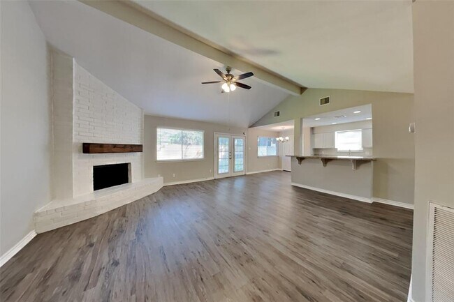 Foto del edificio - 3111 Founders Green Cir