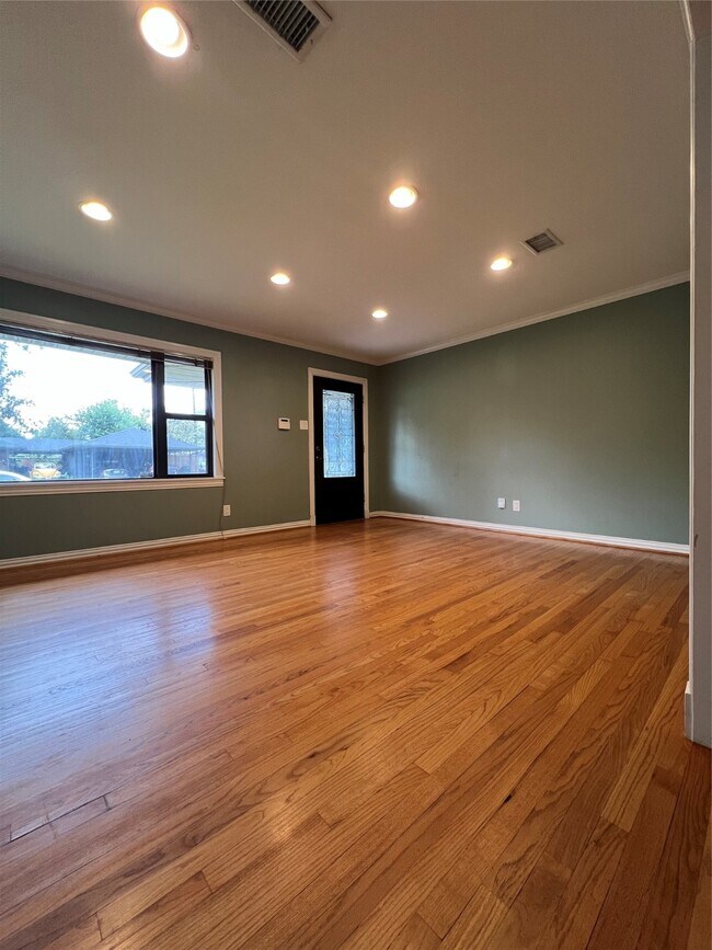 Foto del edificio - 4218 Glebe Rd