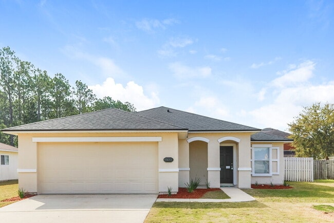 Building Photo - 7422 Hawks Cliff Dr