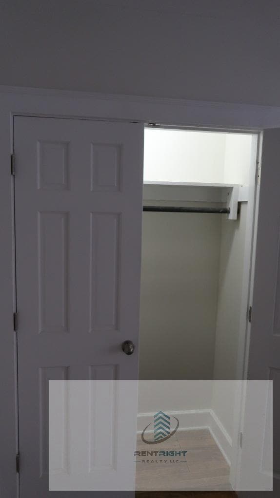 Foto del edificio - 4915 W Belle Plaine Ave