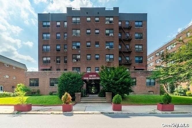 Primary Photo - 165-20 Highland Ave