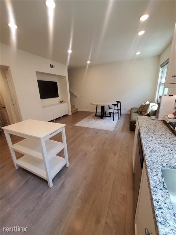 Foto del edificio - 3 br, 3 bath Townhome - 12234 Blue Sky Ct