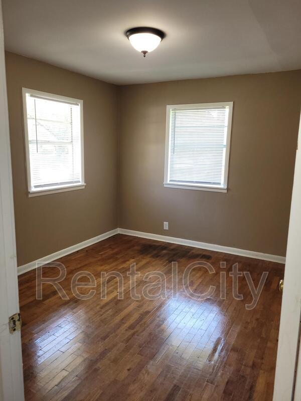 911 Harrell Ave, Dyersburg, TN 38024 House Rental in Dyersburg, TN