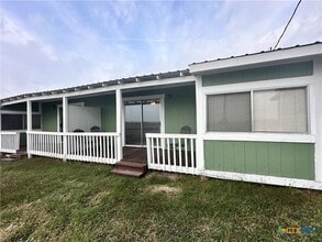 Building Photo - 158 Stockmen