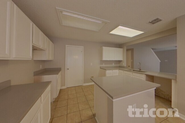 Foto del edificio - 541 Gibson St