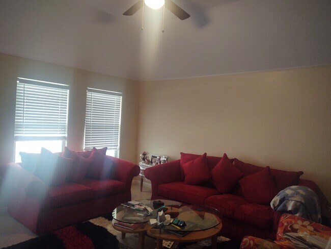 Foto del edificio - 11512 Gloriosa Dr