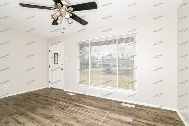 Building Photo - 1415 Boulder Dr