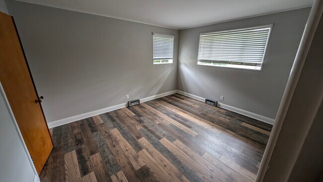 Foto del edificio - 3022 Guilford Rd