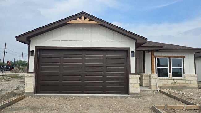 Building Photo - 22 Concepcion Cir