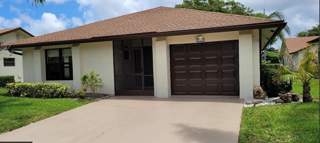 Foto del edificio - 6060 Baywood Ln