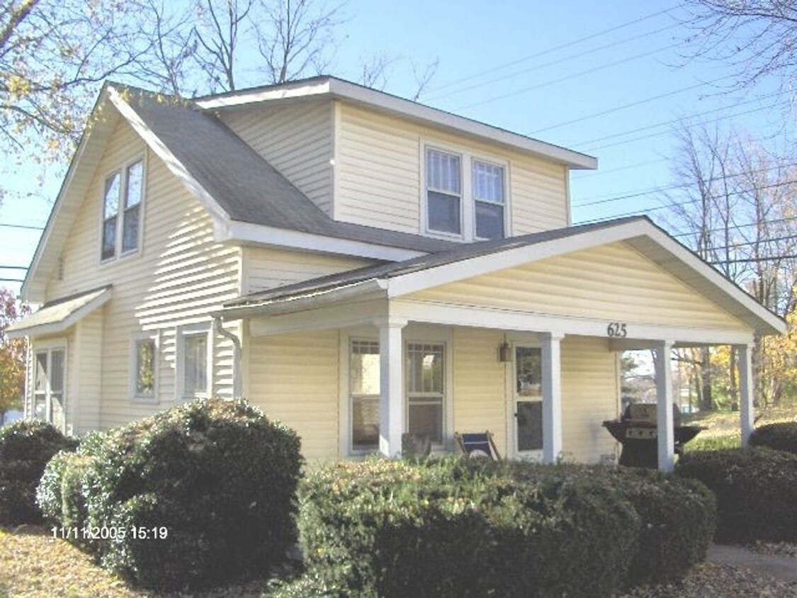 Primary Photo - 3 Bedroom 1 Bath House