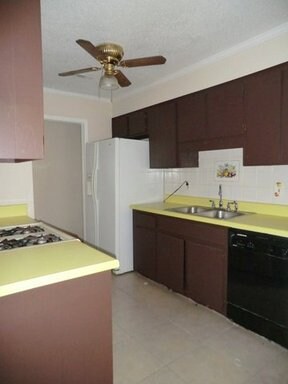 Foto del edificio - 2424 Mims Rd