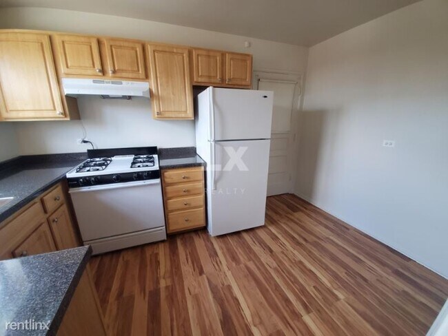 Building Photo - 1 br, 1 bath Apartment - 4927 Crain St