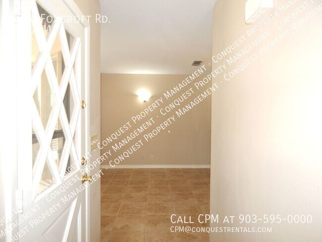 Building Photo - South Tyler! Spacious 3 Bedroom, 2 Bath To...