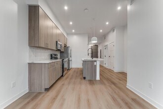 Building Photo - Lumen Luxury Lofts