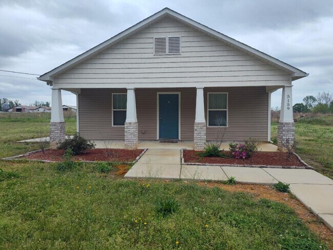 Foto del edificio - 3bd/2ba located in Good Hope