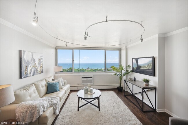 Foto del edificio - 2144 N Lincoln Park W
