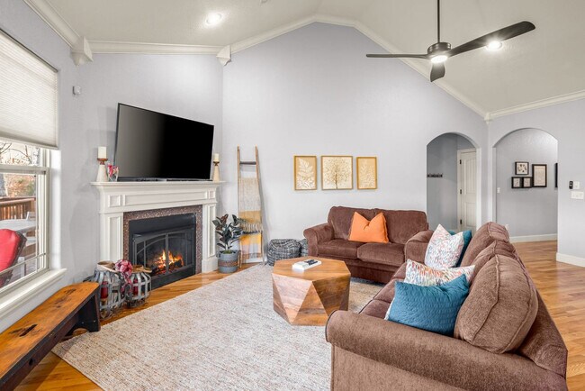 Foto del edificio - 30 Rutland Dr