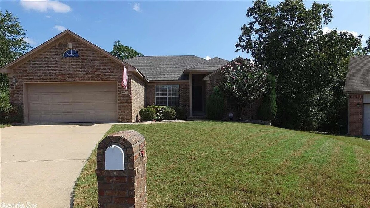Primary Photo - 11602 Shady Ridge Dr