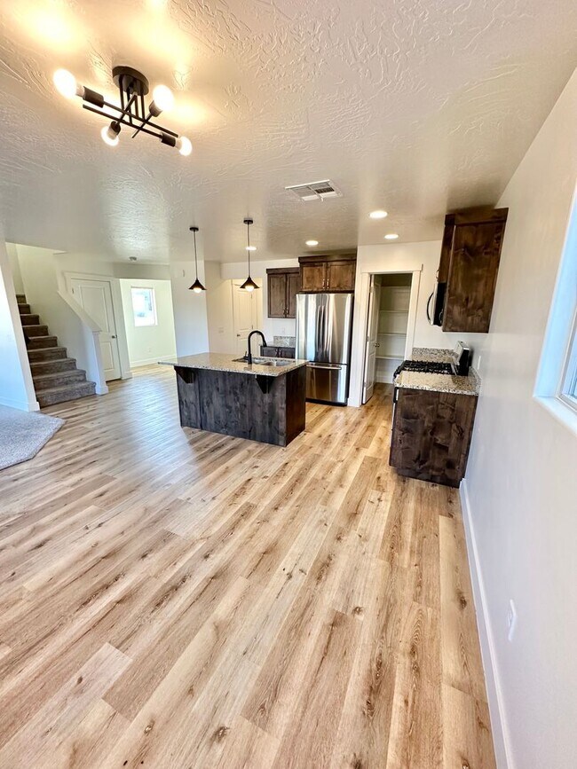 Foto del edificio - Beautiful Desert Hollow