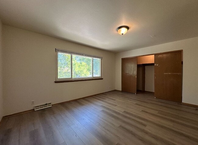 Foto del edificio - 4209 Good Hope Rd