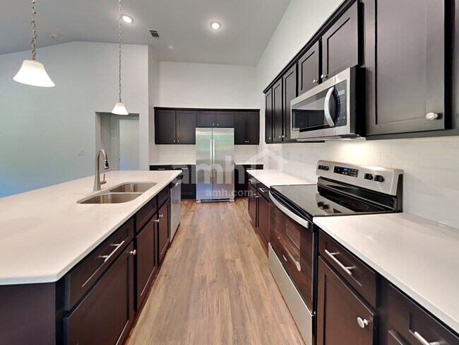 Foto del edificio - 5037 Pebble Bridge Way