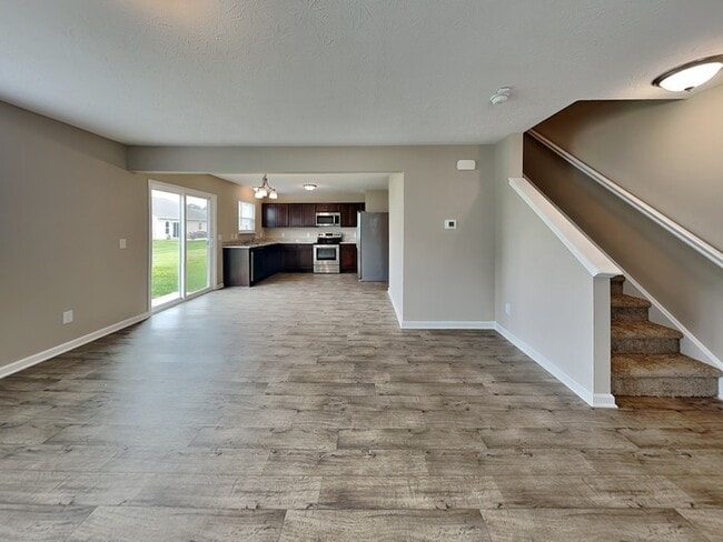 Building Photo - 10904 Mansfield Way