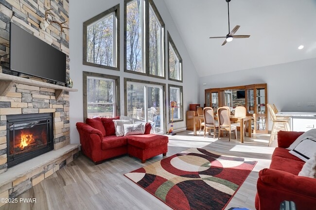 Foto del edificio - 1121 Cobblewood Rd