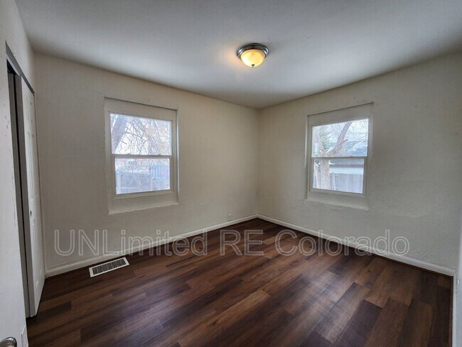 Building Photo - 1460 Kipling St