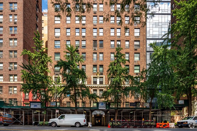 Foto del edificio - 435 E 57th St