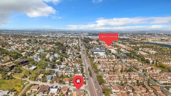 Blocks from Liberty Station - 3007 Sterne St