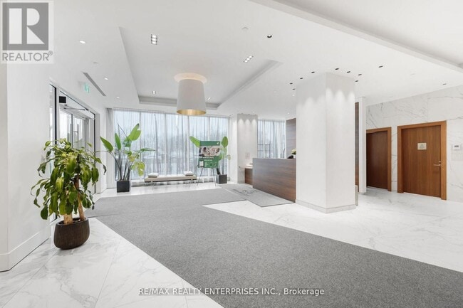 Building Photo - 1928 Lake Shore Blvd W