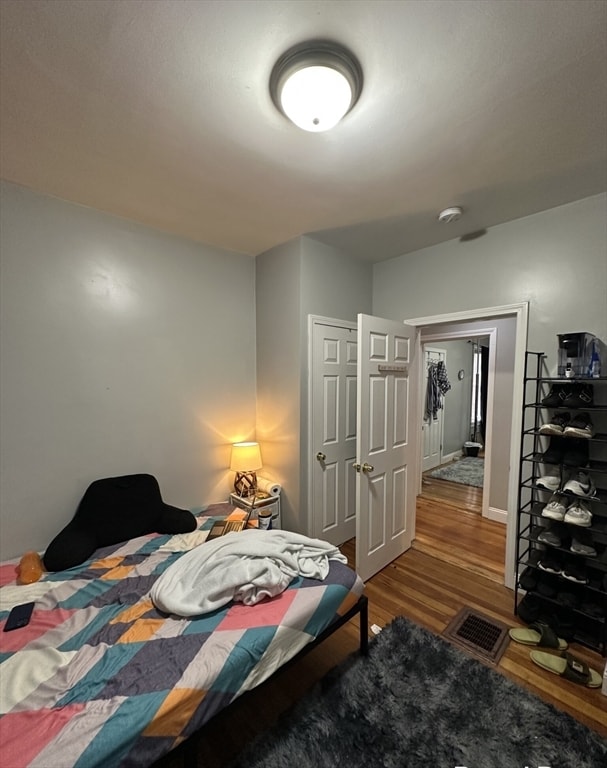 Building Photo - 8 Montfern Ave