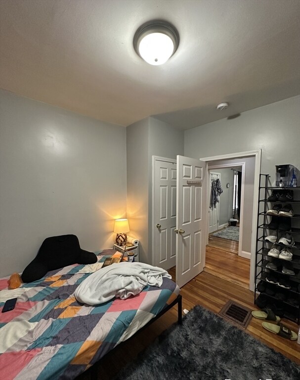 Foto del edificio - 8 Montfern Ave