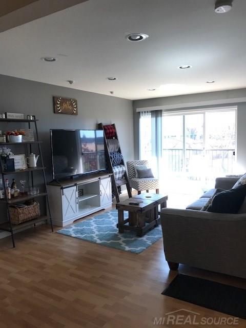Foto del edificio - 34763 Maple Ln Dr