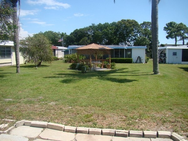 Building Photo - 7100 Ulmerton Rd