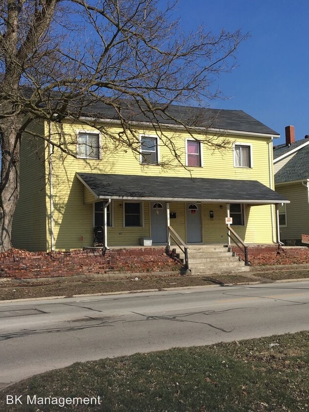 510 W Market St, Crawfordsville, IN 47933 Room for Rent in