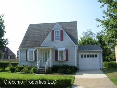 2 Br 1 Bath House 1200 Courtland Road House For Rent In Weirton Wv Apartments Com