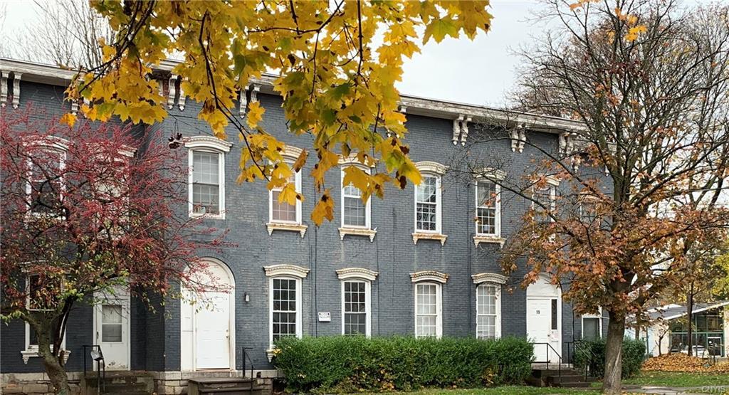 19 Franklin St, Auburn, NY 13021 Room for Rent in Auburn, NY