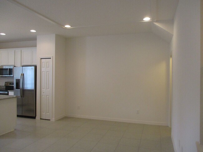 Foto del edificio - 3BD/2.5BA Townhome in Goldenrod Reserve in Orlando!
