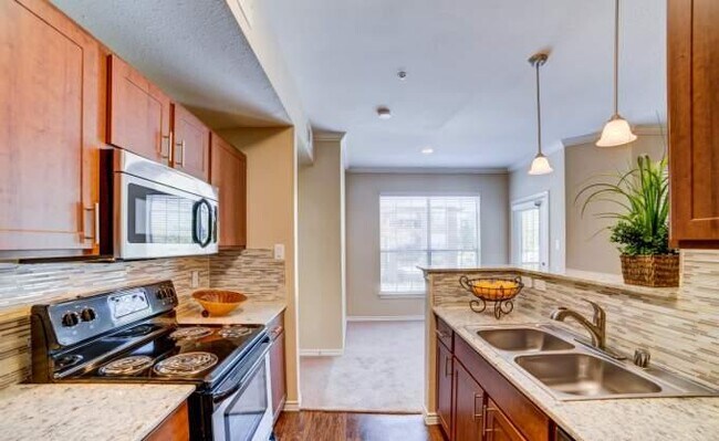 Foto del edificio - 2 bedroom in Dallas TX 75287