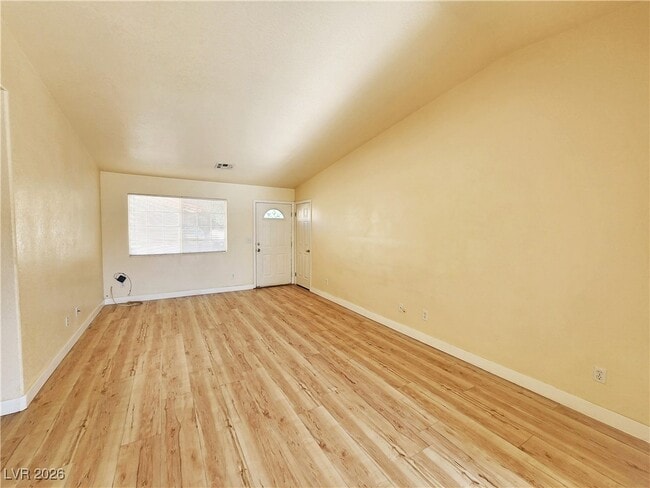 Foto del edificio - 1081 Marne Ct