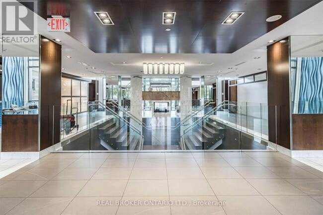 Building Photo - 235-235 Sherway Gardens Rd
