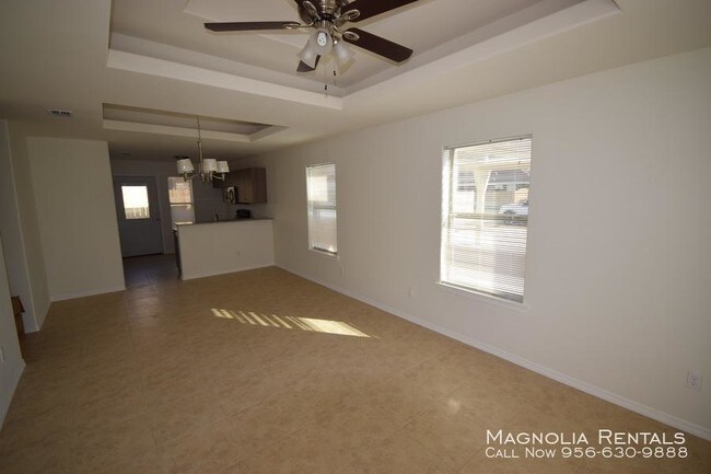Foto del edificio - 3 bedroom in Edinburg TX 78542