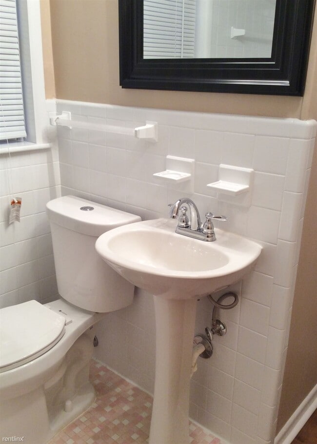 Building Photo - 4 br, 2 bath House - 448 Kim Drive