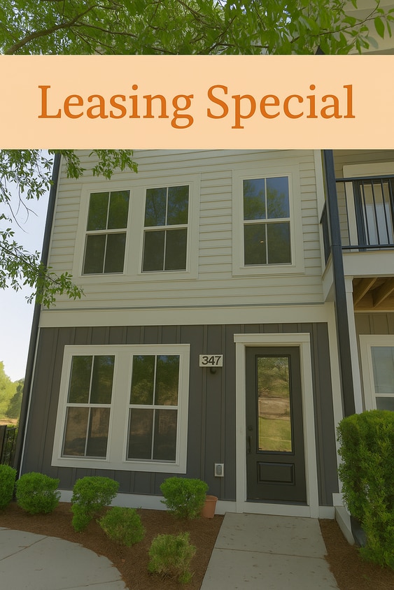 Primary Photo - Secluded new townhouse in downtown wilmington