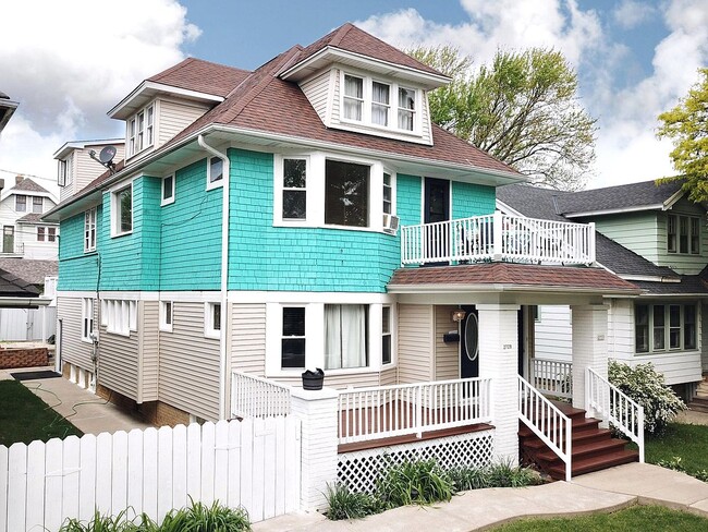 Curb - 2731 N 53rd St