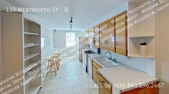 Foto del edificio - 4 bed / 2 bath on Wentworth St.