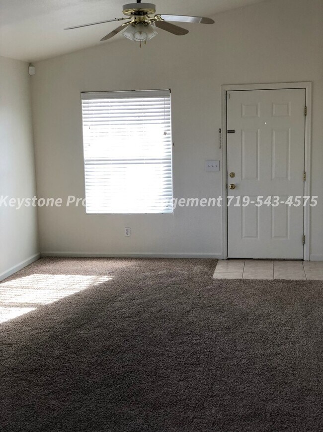 Building Photo - Beautifully Maintained Home in Pueblo West 3 Bed/2 Bath/2 Car Garage $2000/$2000